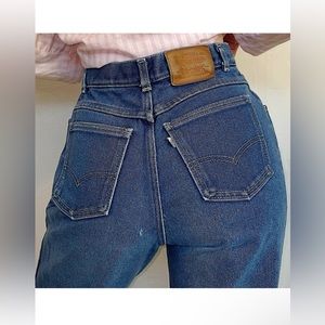 Vintage 1970s Levi’s White Tab High Rise Straight Leg Jeans